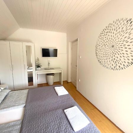 Do-Ti Apartmanhaz Balatonlelle Exterior photo