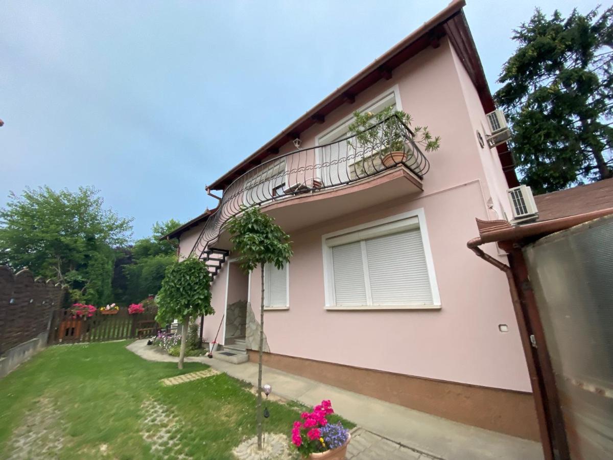 Do-Ti Apartmanhaz Balatonlelle Exterior photo
