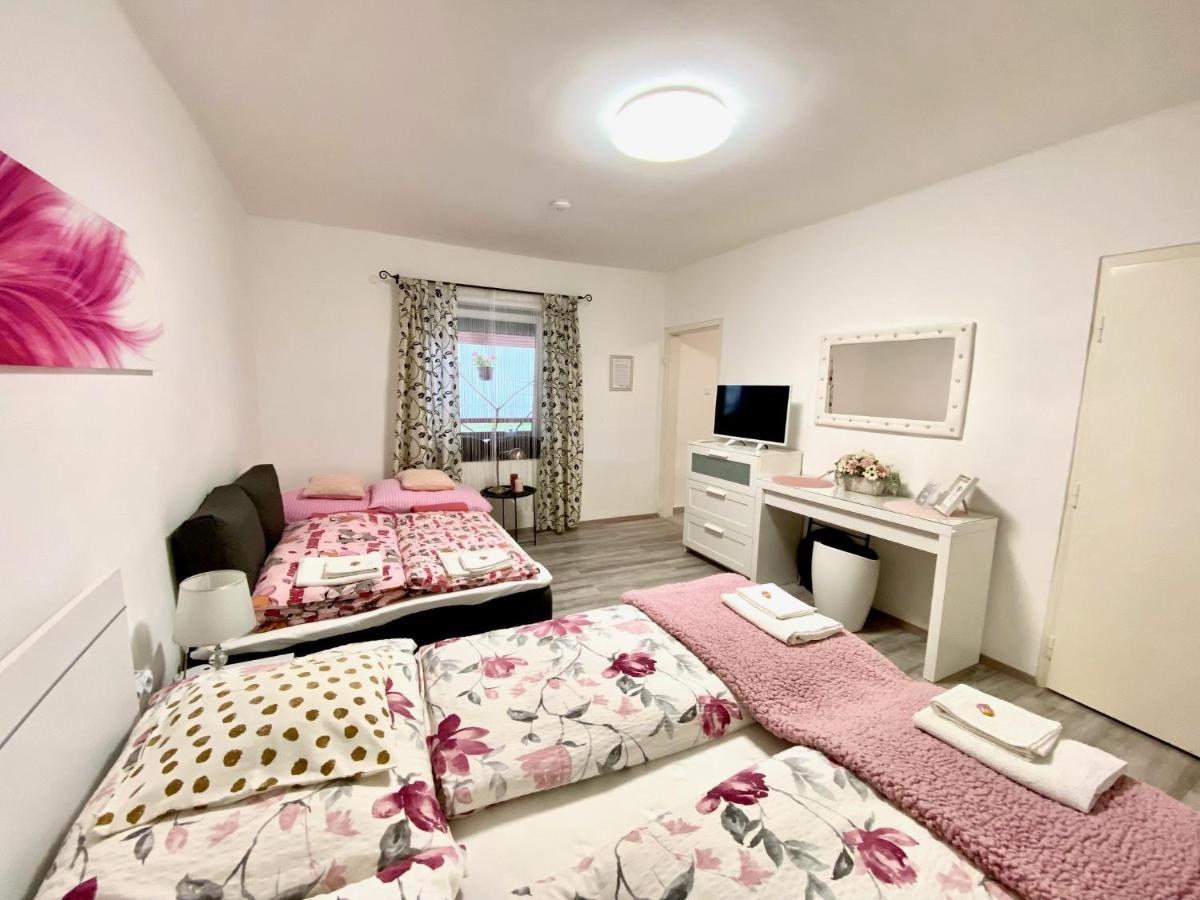 Do-Ti Apartmanhaz Balatonlelle Exterior photo