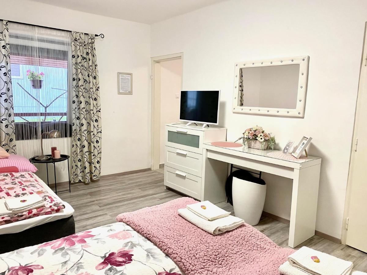 Do-Ti Apartmanhaz Balatonlelle Exterior photo