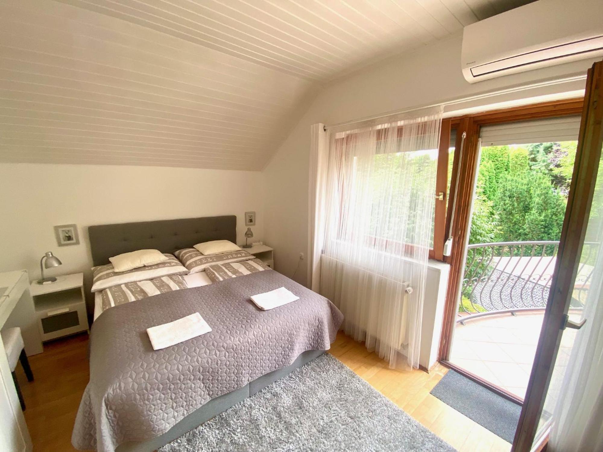 Do-Ti Apartmanhaz Balatonlelle Exterior photo