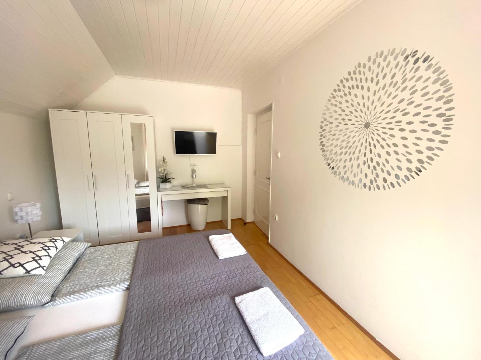 Do-Ti Apartmanhaz Balatonlelle Exterior photo